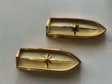Emblem, Fin Filler Insert for Rear Quarter Panel PAIR- NEW